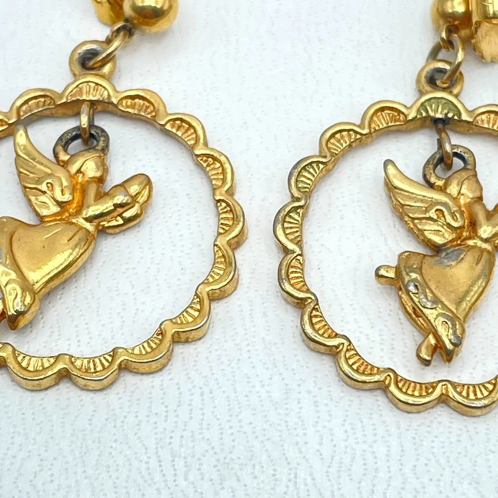 N/A vintage gold
